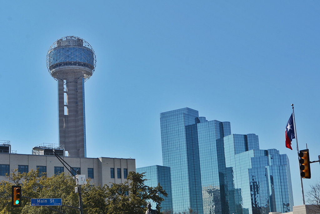 Places to Go in Dallas - Reunion Tower in Dallas Texas
