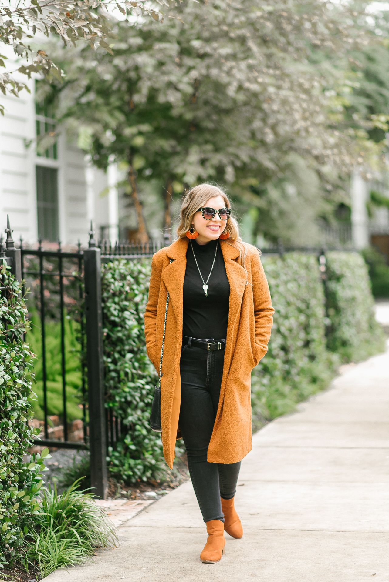 How to Style Brown Teddy Coat and Black Jeans - Fall Fashion on Cup of Charisma