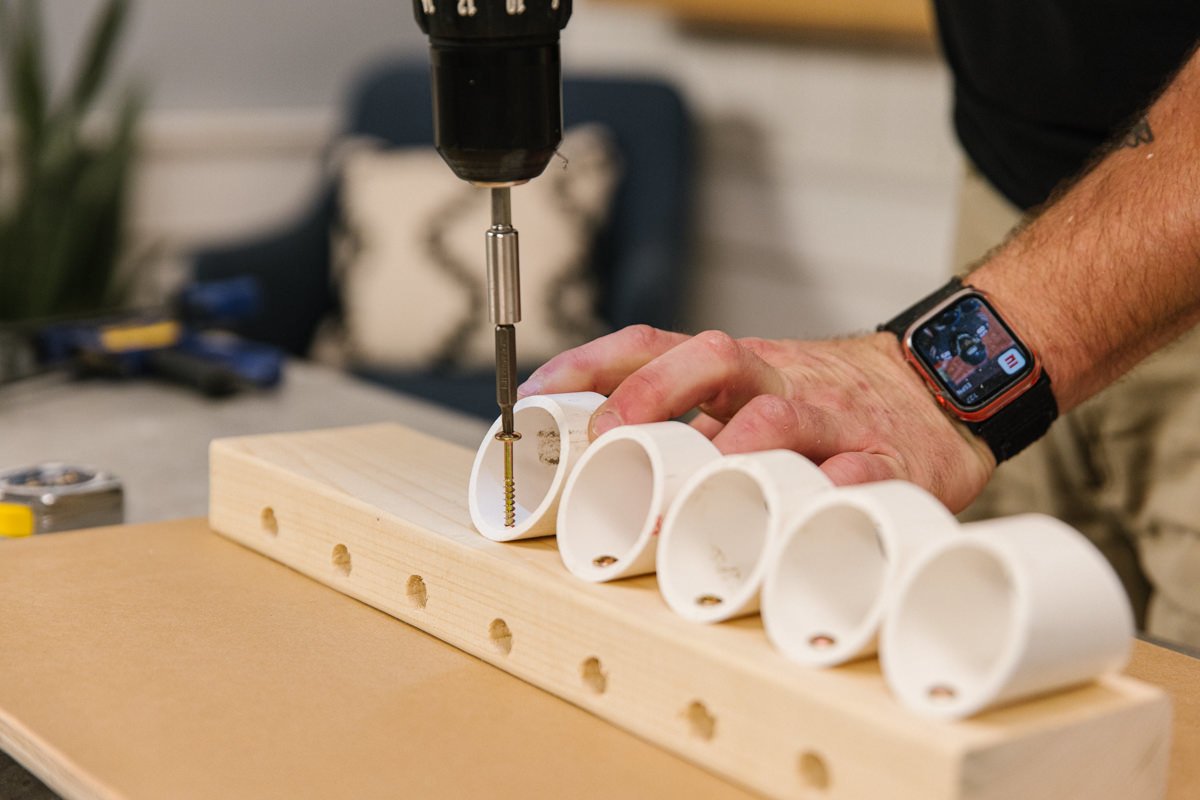 construction of a diy tool holder